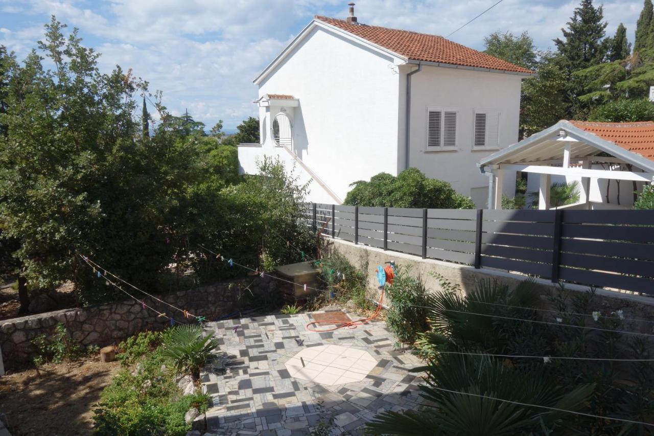 Apartments Obradovic Dramalj Extérieur photo