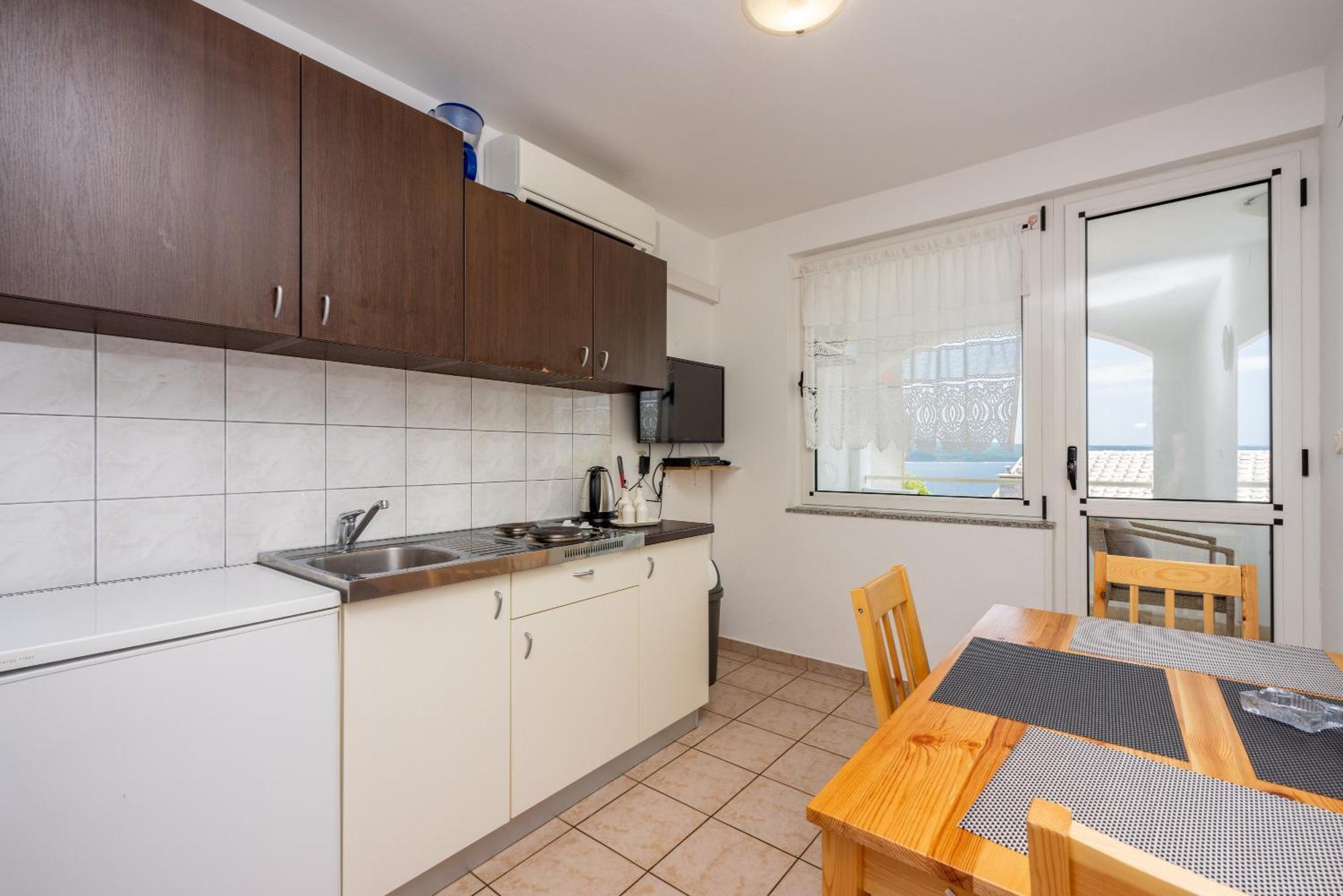 Apartments Obradovic Dramalj Extérieur photo